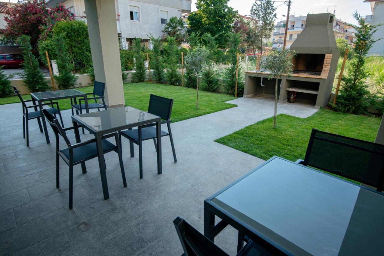 Olive 102 Apartment Peraía Екстериор снимка