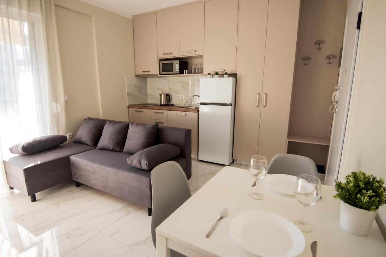 Olive 102 Apartment Peraía Екстериор снимка