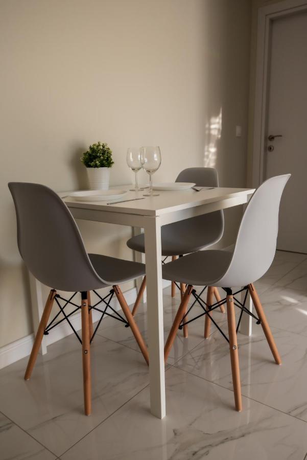 Olive 102 Apartment Peraía Екстериор снимка