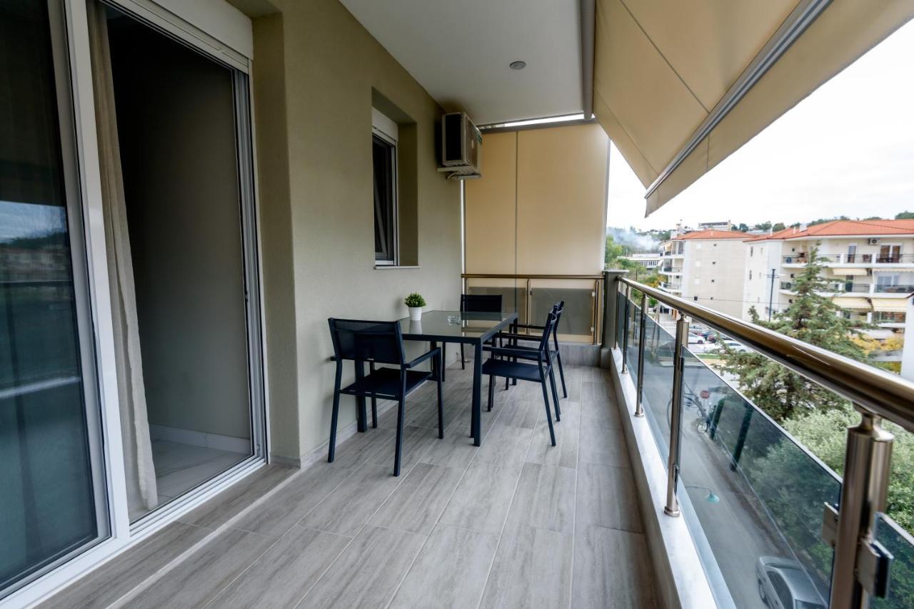 Olive 102 Apartment Peraía Екстериор снимка